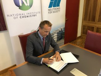 Prof Gregor Anderluh, Director of the National Institute of Chemistry, during the signing ceremony.